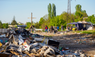 България: Ромски семейства без дом след изселване