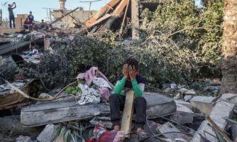 ЕС трябва да постави в центъра на вниманието правата на палестинците и международното право